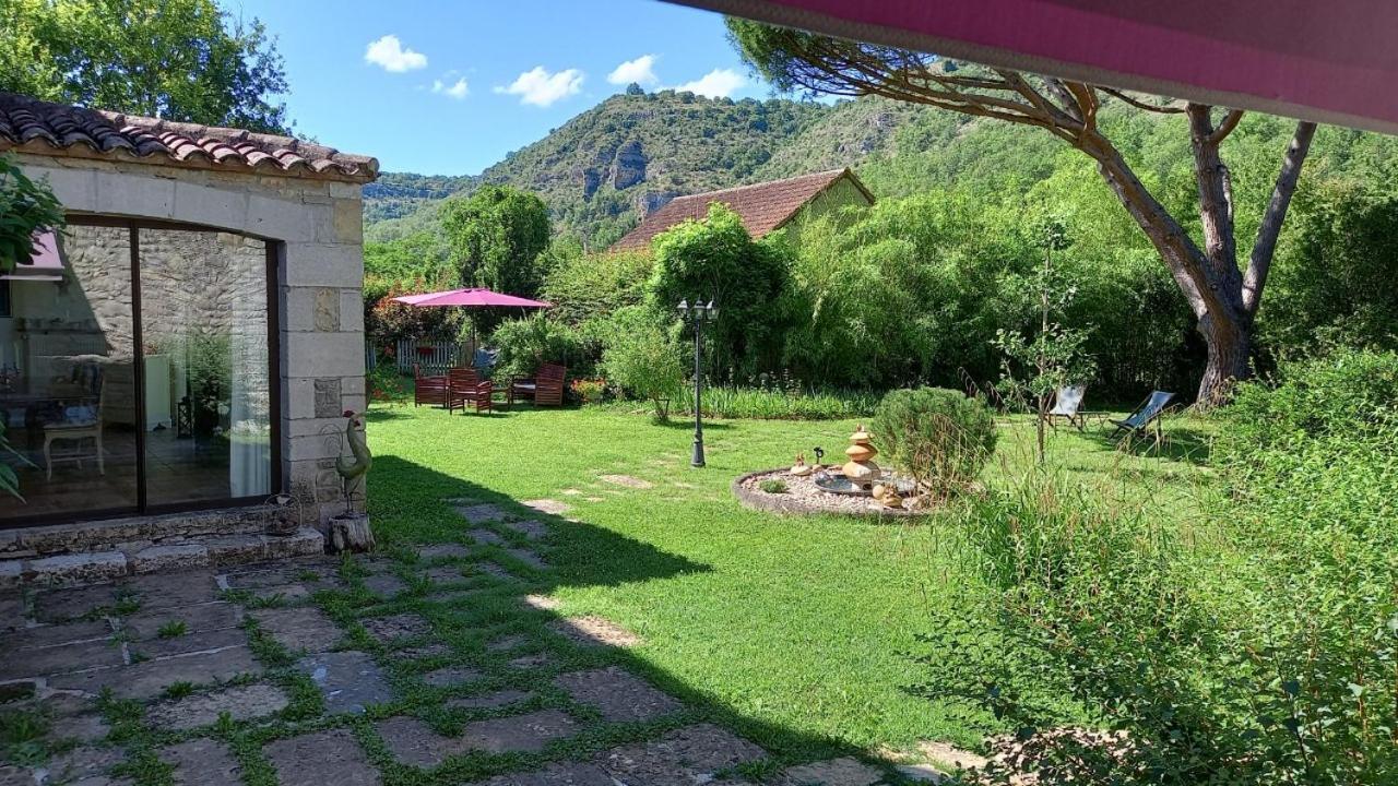 Bed and Breakfast Le Clos De La Roseraie Saint-Martin-Labouval Exterior foto