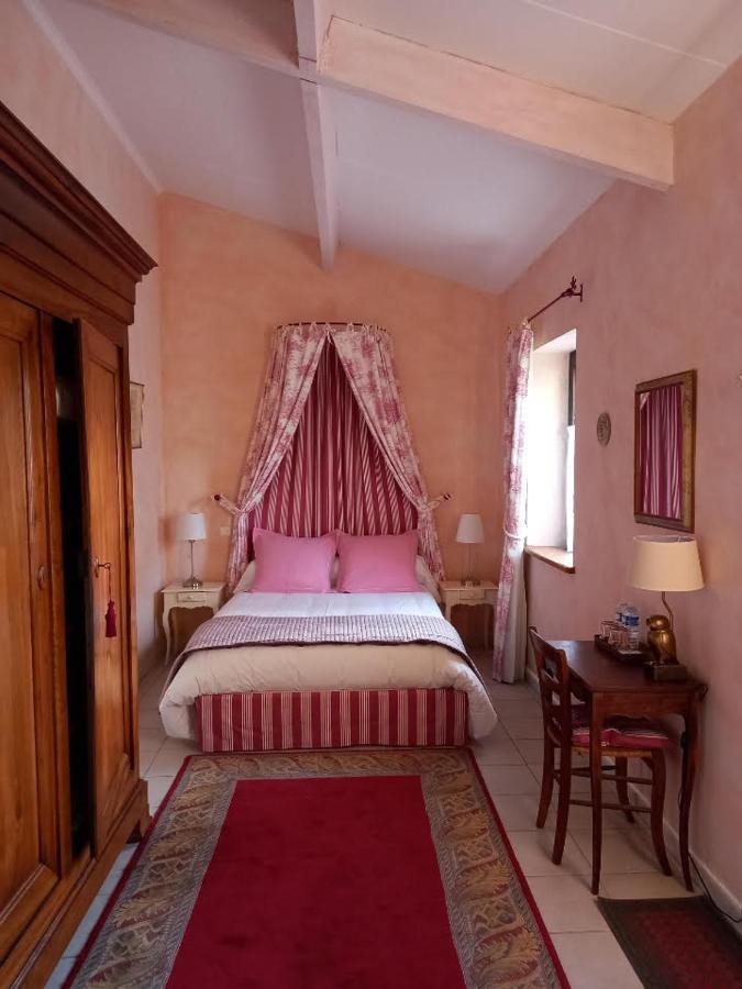 Bed and Breakfast Le Clos De La Roseraie Saint-Martin-Labouval Exterior foto